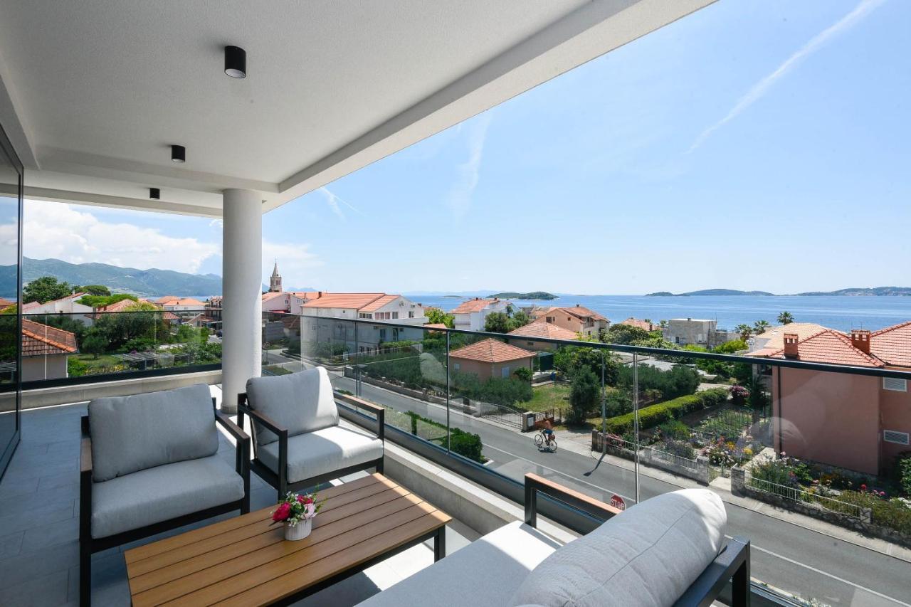 Sunny Day Luxury Holiday Apartments Оребич Экстерьер фото