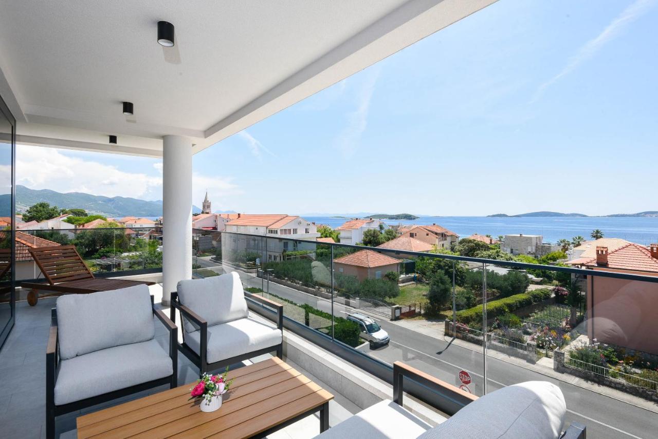 Sunny Day Luxury Holiday Apartments Оребич Экстерьер фото