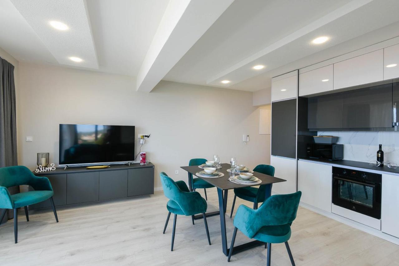 Sunny Day Luxury Holiday Apartments Оребич Экстерьер фото