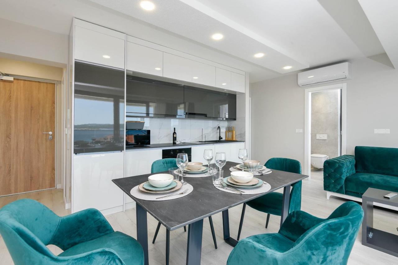 Sunny Day Luxury Holiday Apartments Оребич Экстерьер фото