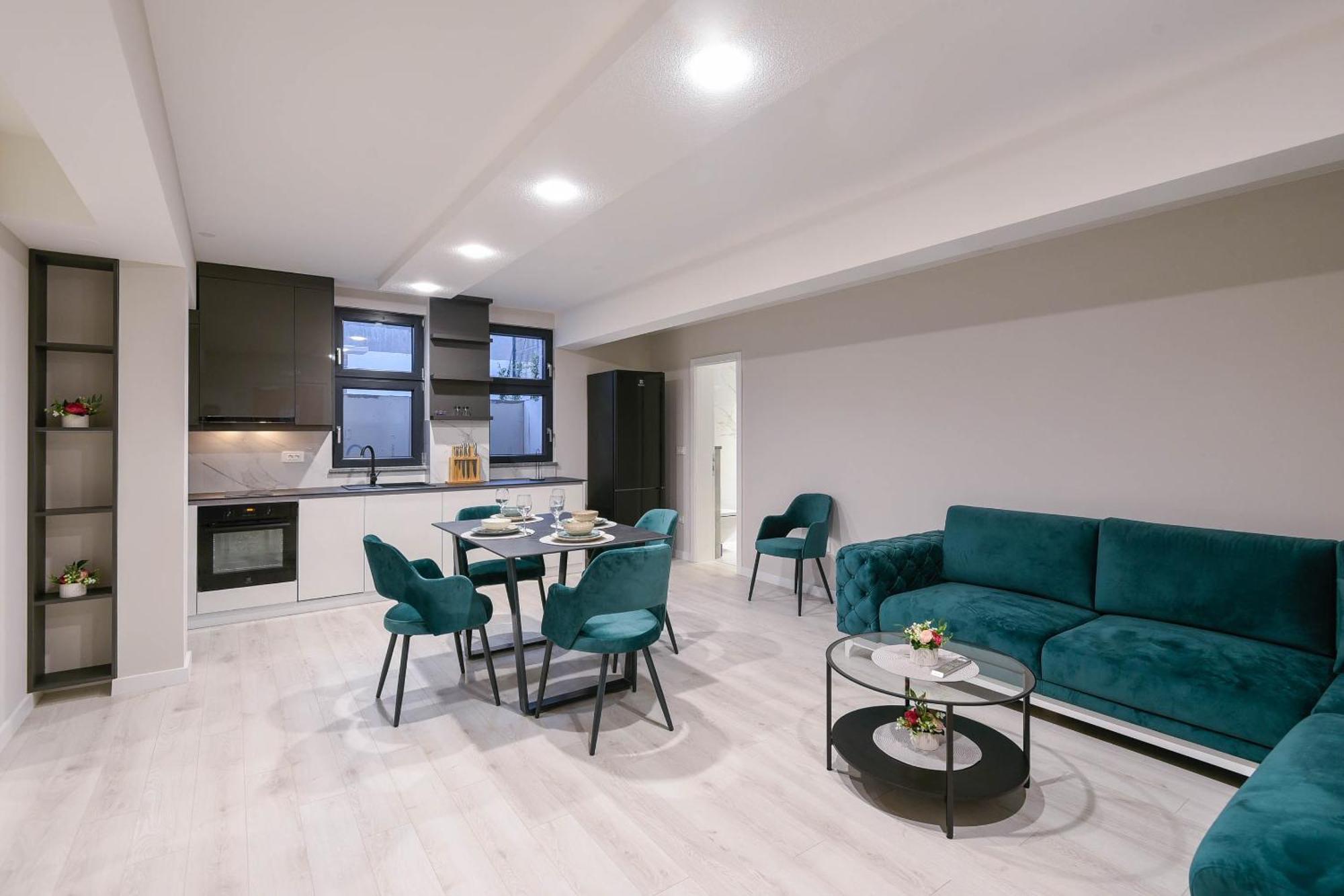 Sunny Day Luxury Holiday Apartments Оребич Экстерьер фото