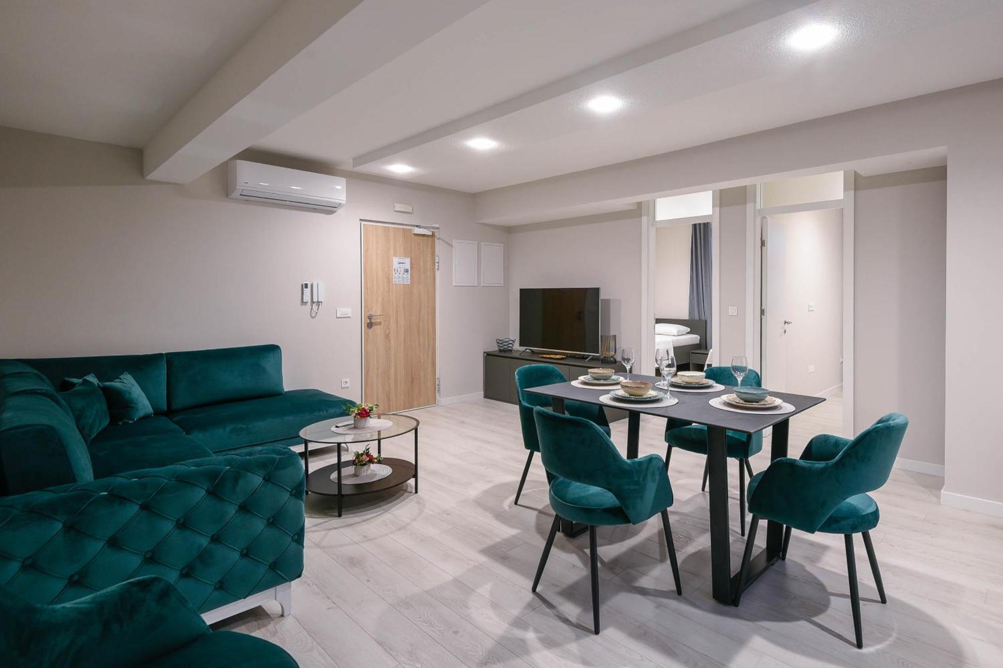 Sunny Day Luxury Holiday Apartments Оребич Экстерьер фото